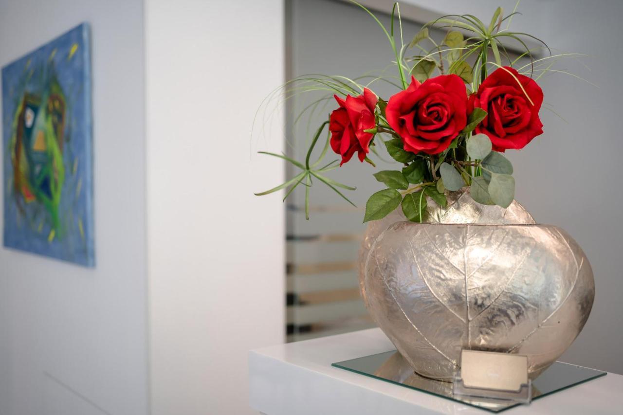 Hotel Tre Rose Каорле Екстериор снимка